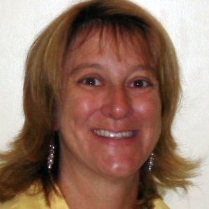 Meet your Posher, Carolyn